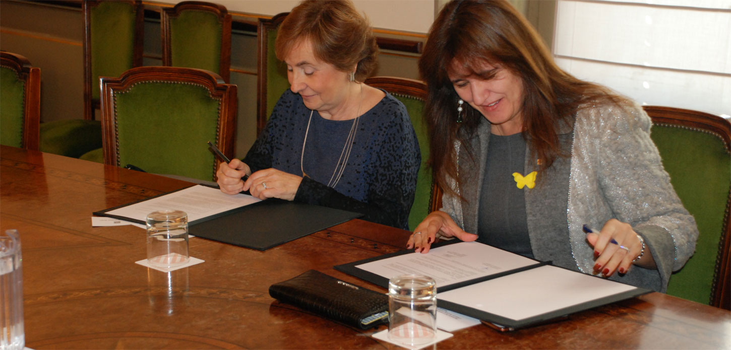Abacus cooperativa hace donación de su fondo documental en el Archivo Nacional de Catalunya