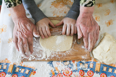 Las croquetas de la abuela y los valores de la cocina en familia
