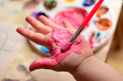 5 Manualidades con pintura de dedos para bebés y preescolares